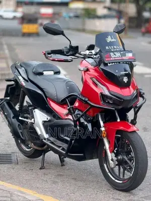 Honda ADV 150 2022 Motorbike (Used)