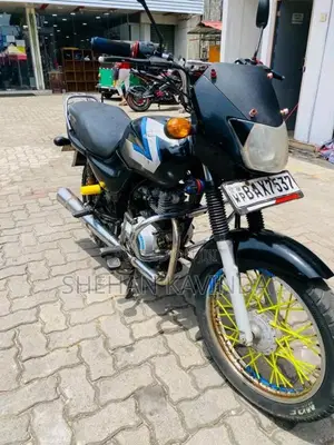 Bajaj CT-100 2014 Motorbike (Used)