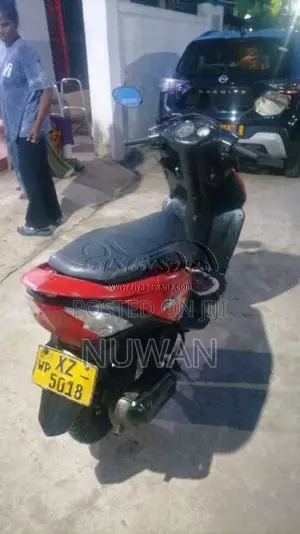 Honda Dio 2012 Motorbike (Used)