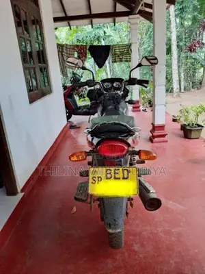 Bajaj Platina ES 2016 Motorbike (Used)