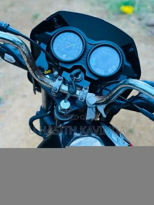 Bajaj CT-100 2013 Motorbike (Used)