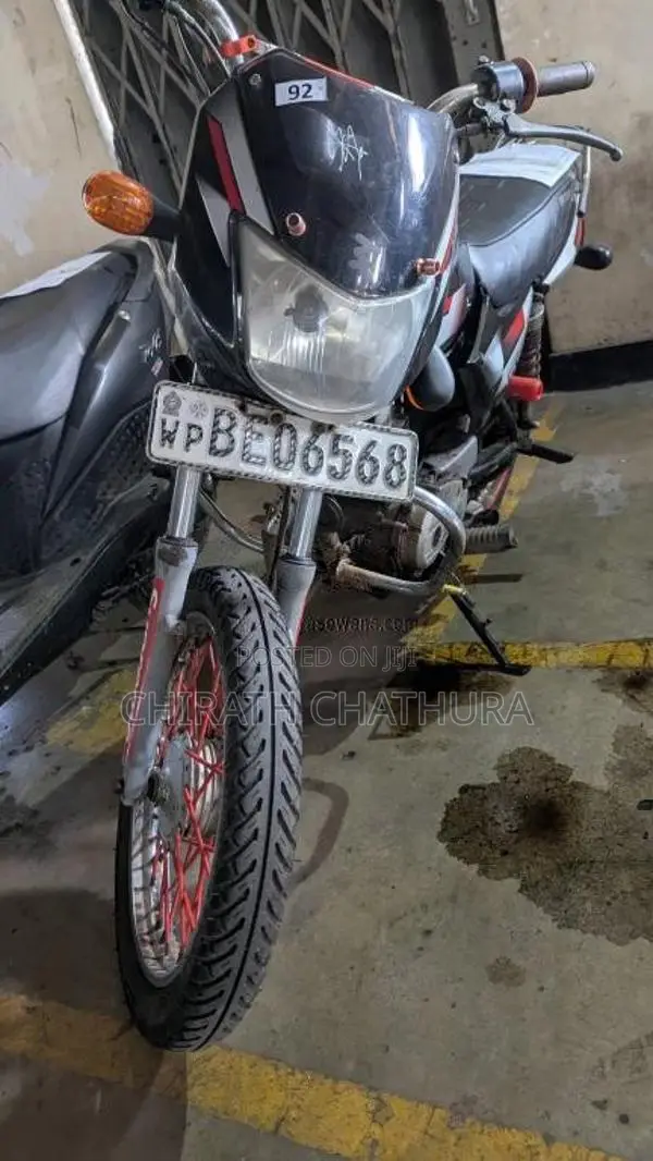 Bajaj CT-100 2013 Motorbike (Used)