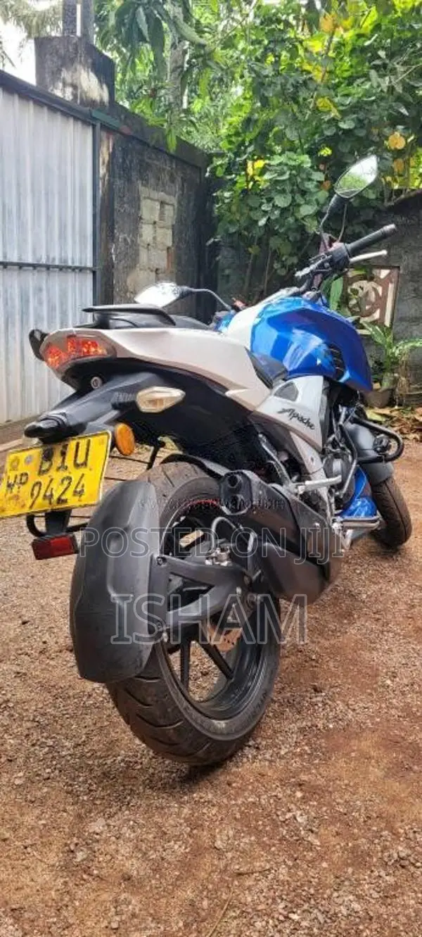 TVS Apache 2019 Motorbike (Used)