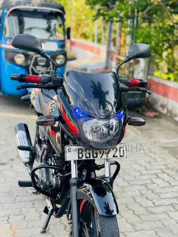 Bajaj Pulsar 150 2018 Motorbike (Used)