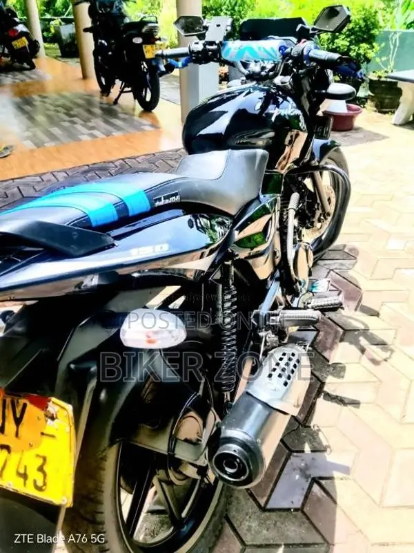 Bajaj Pulsar 2009 Motorbike (Used)