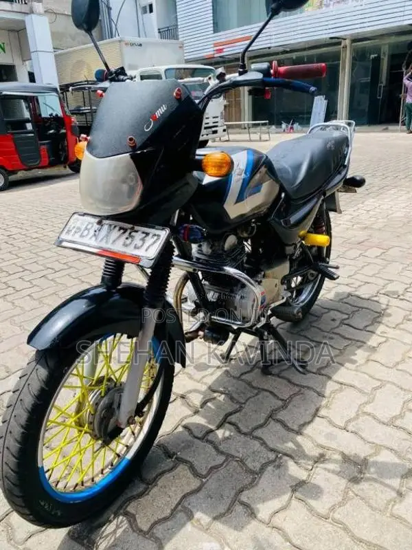 Bajaj CT-100 2014 Motorbike (Used)