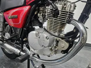 Suzuki GN125 2018 Motorbike (Used)