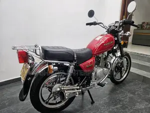 Suzuki GN125 2018 Motorbike (Used)