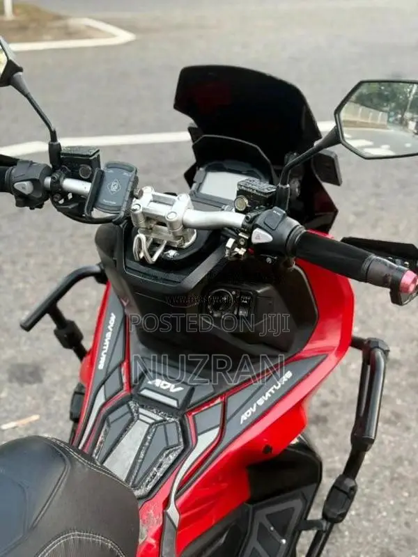 Honda ADV 150 2022 Motorbike (Used)