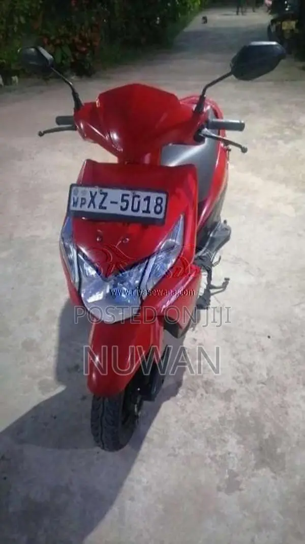 Honda Dio 2012 Motorbike (Used)