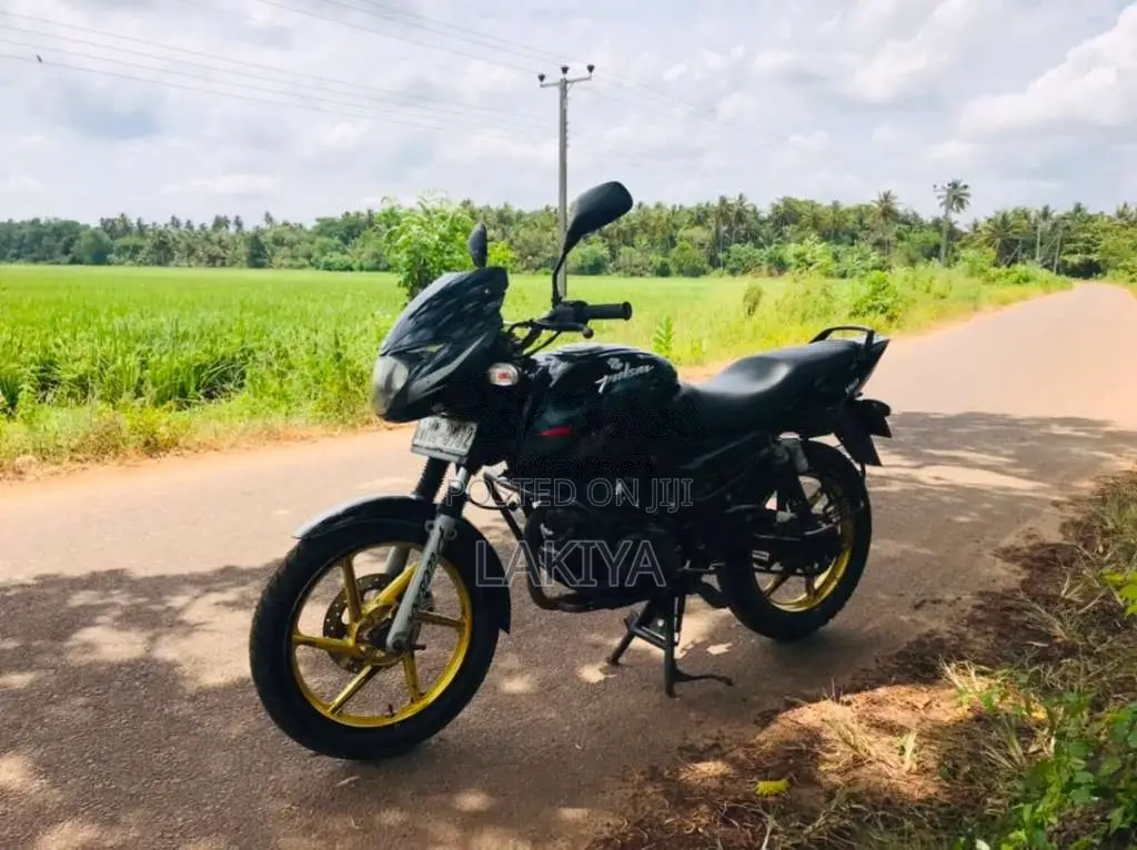 Bajaj Pulsar 2006 Motorbike (Used)