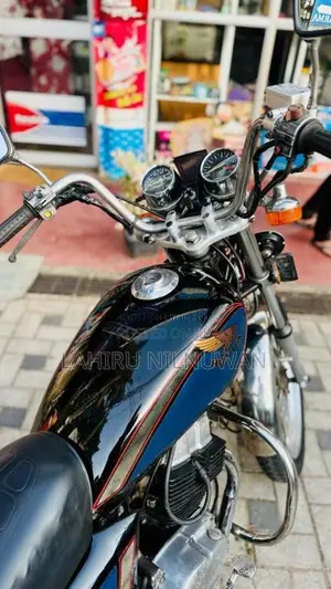 Honda LA Custom 2007 Motorbike (Used)