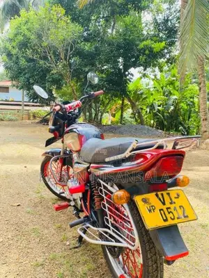 Bajaj CT-100 2010 Motorbike (Used)