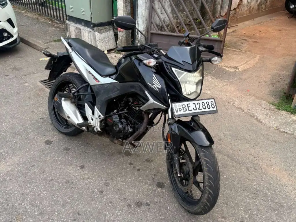 Honda CB Hornet 2016 Motorbike (Used)