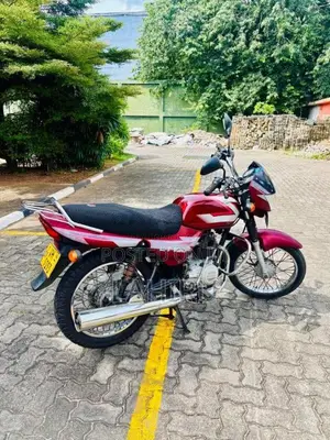 Bajaj CT-100 2009 Motorbike (Used)