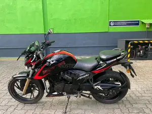 TVS Apache 200 4v 2018 Motorbike (Used)