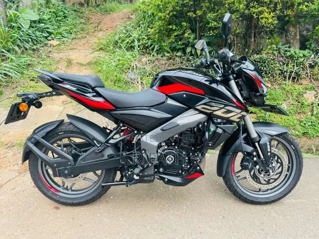 Bajaj Pulsar NS200 2026 Motorbike (Used)