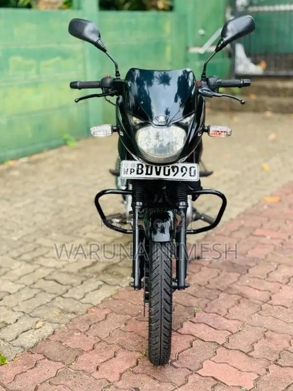 Bajaj Pulsar 2016 Motorbike (Used)