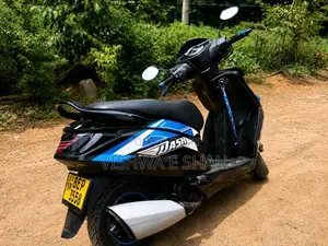 Hero Dash 2016 Motorbike (Used)