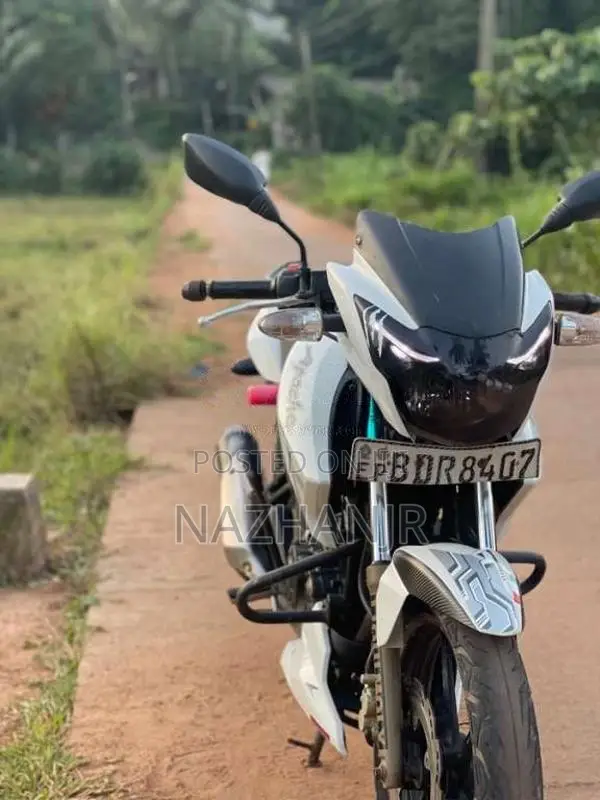 TVS Apache 180 2015 Motorbike (Used)