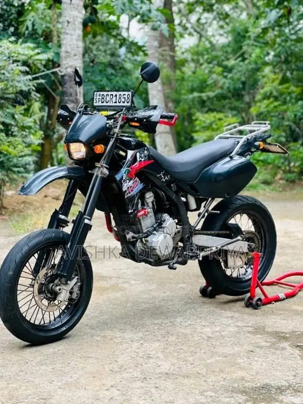 Kawasaki D Tracker 2015 Motorbike (Used)
