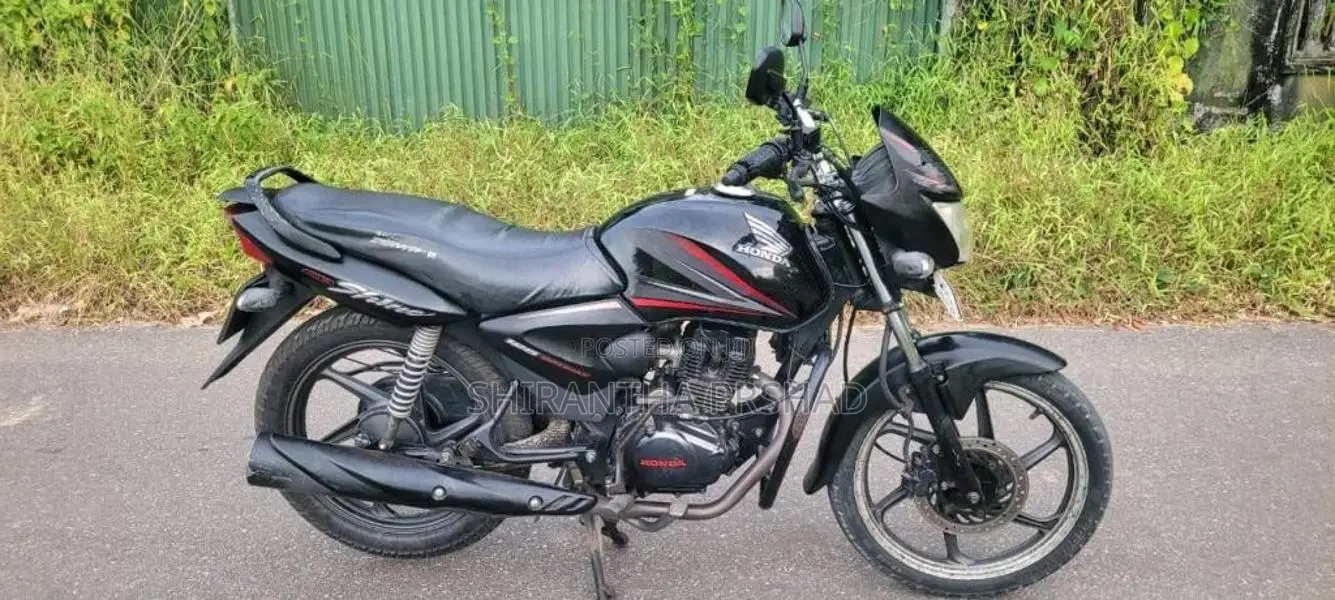 Honda Shine 2013 Motorbike (Used)