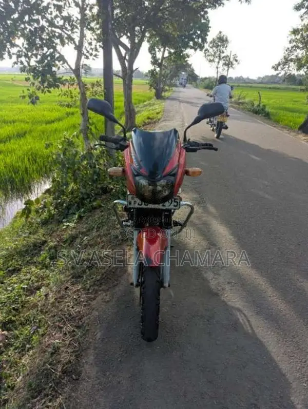 Bajaj Pulsar 2005 Motorbike (Used)
