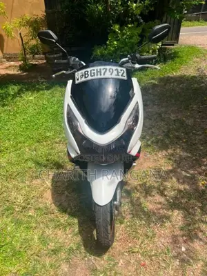 Honda PCX 150 2015 Motorbike (Used)