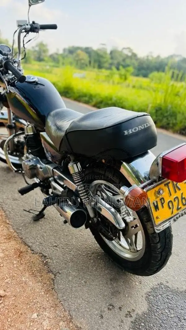Honda LA Custom 2007 Motorbike (Used)