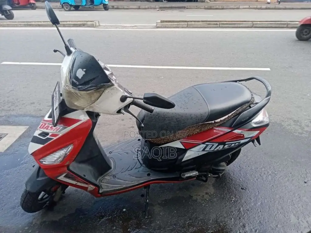 Hero Dash 2016 motorcycle (Used)
