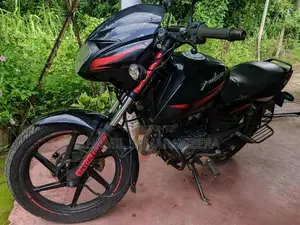 Bajaj Pulsar 150 2017 Motorbike (Used)