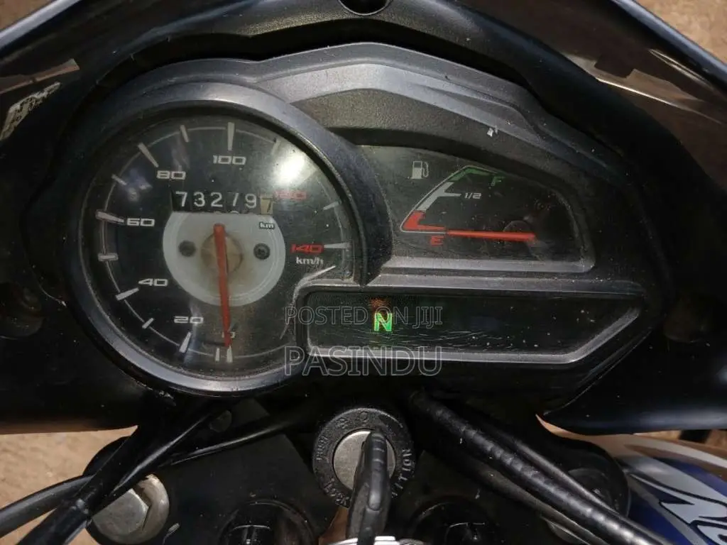 Bajaj Discover 2014 Motorbike (Used)