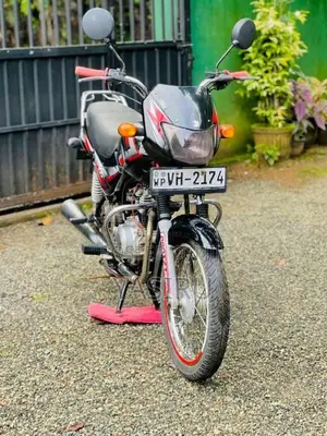 Bajaj CT-100 2010 Motorbike (Used)
