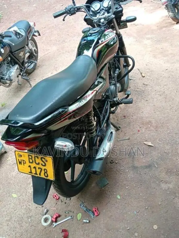 Bajaj Platina 100 ES 2015 Motorbike (Used)