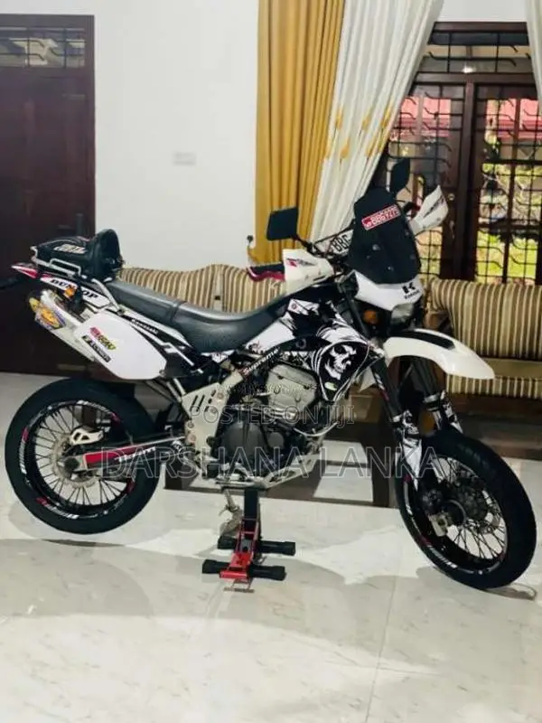 Kawasaki D Tracker 2005 Motorbike (Used)
