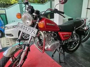Suzuki GN125 2016 Motorbike (Used)