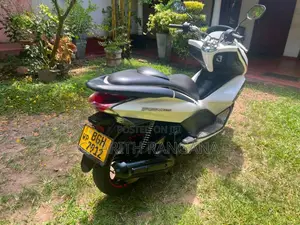 Honda PCX 150 2015 Motorbike (Used)