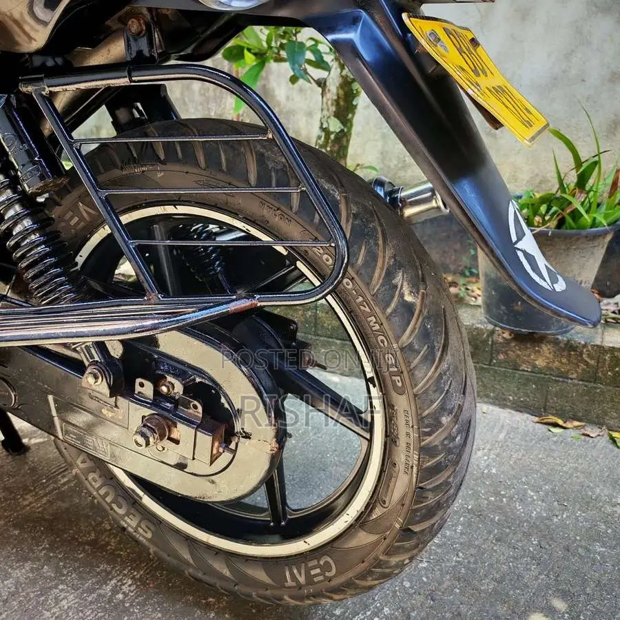 Bajaj Pulsar 2015 Motorbike (Used)