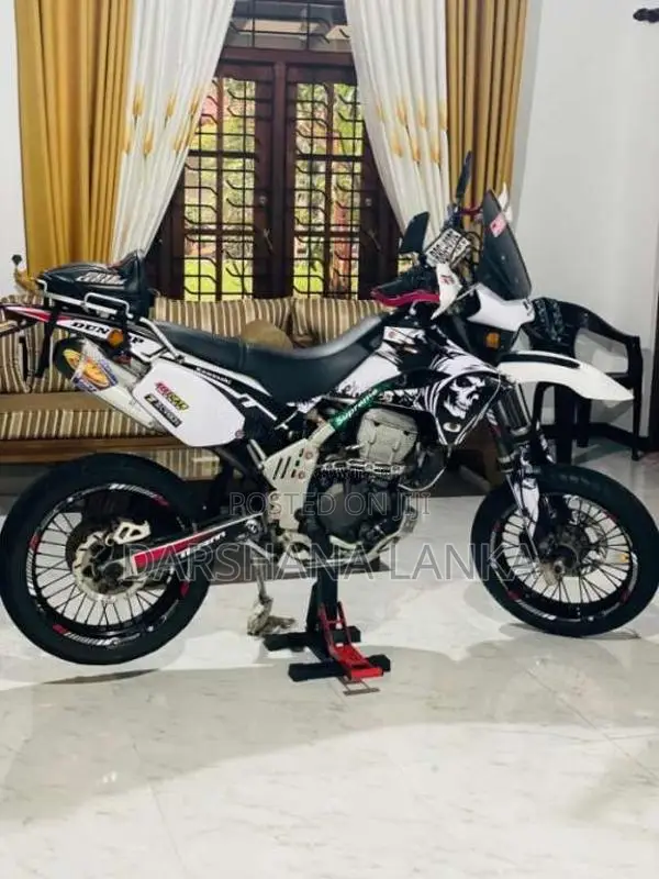 Kawasaki D Tracker 2005 Motorbike (Used)