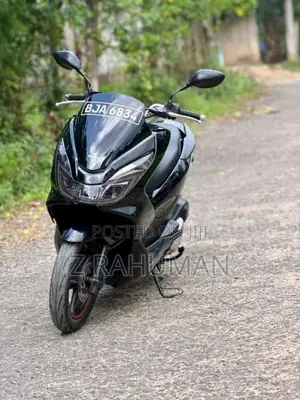 Honda Pcx 2020 Motorbike (Used)