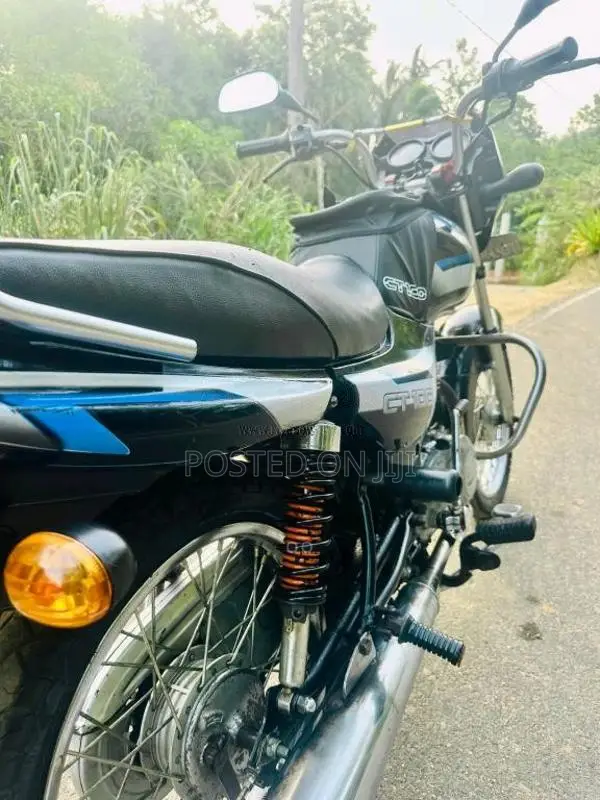 Bajaj CT-100 2012 Motorbike (Used)