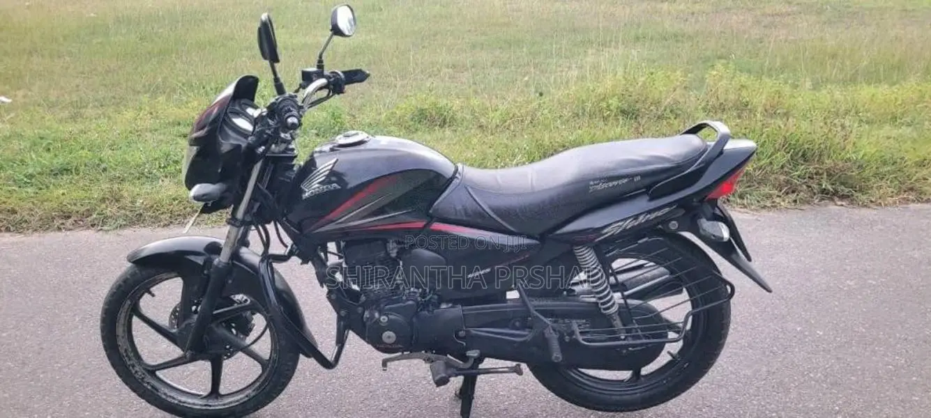 Honda Shine 2013 Motorbike (Used)