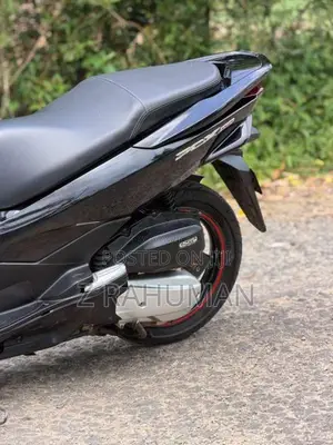 Honda Pcx 2020 Motorbike (Used)