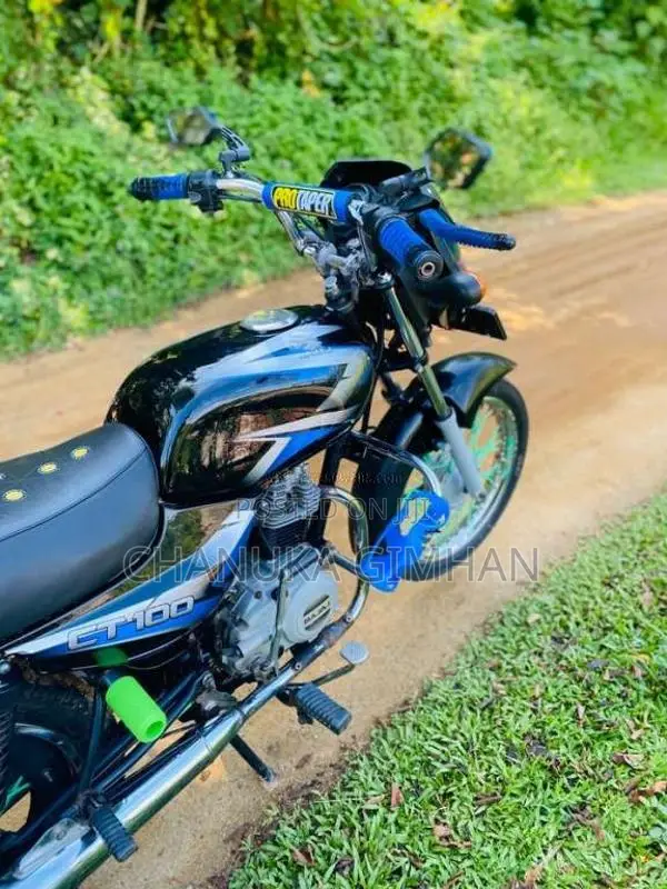 Bajaj CT-100 2016 Motorbike (Used)