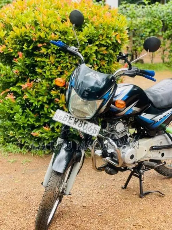 Bajaj CT-100 2016 Motorbike (Used)