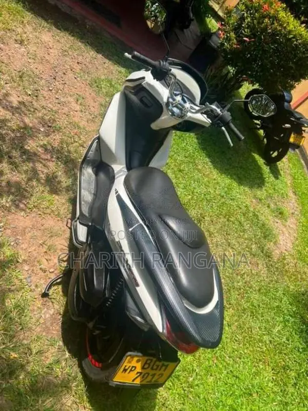 Honda PCX 150 2015 Motorbike (Used)
