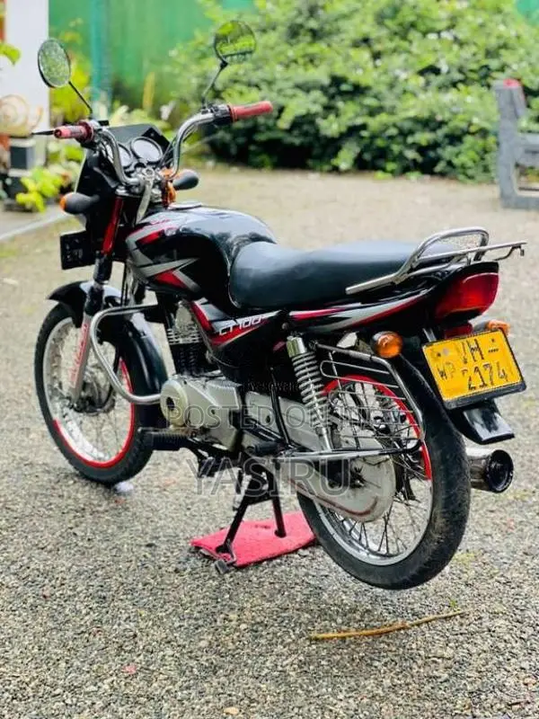 Bajaj CT-100 2010 Motorbike (Used)