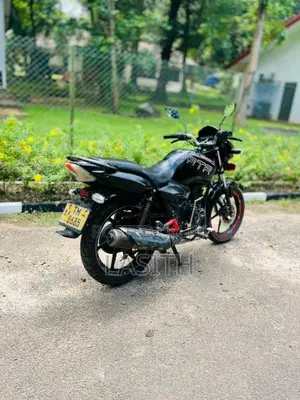 TVS Apache 2006 Motorbike (Used)