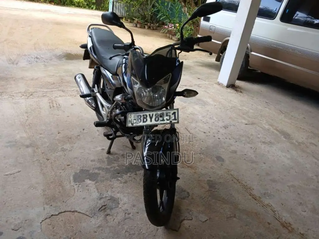 Bajaj Discover 2014 Motorbike (Used)