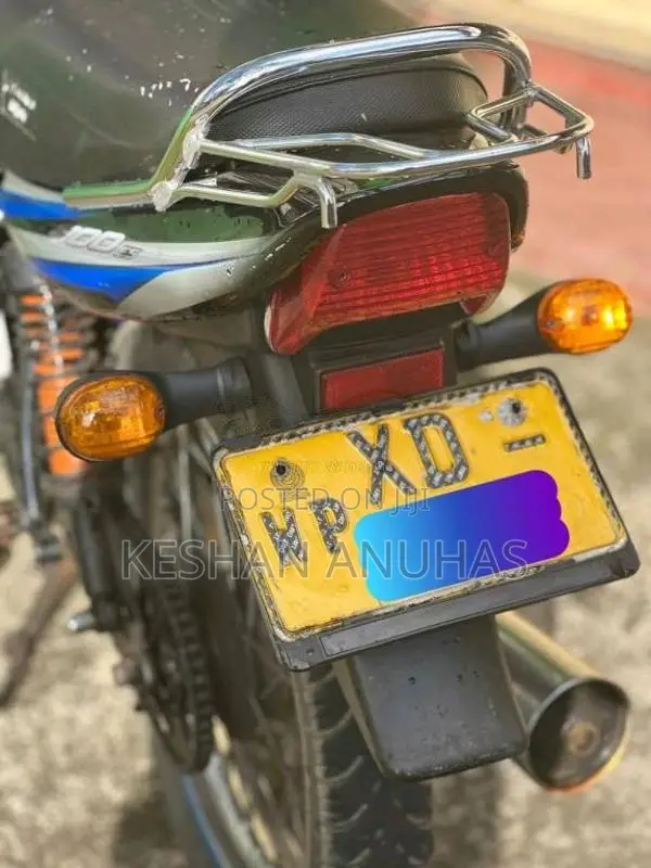 Bajaj CT-100 2011 Motorbike (Used)
